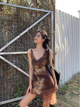 Women's summer v-neck suspender dress