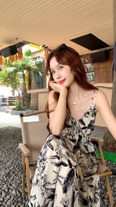 women's summer V-neck sleeveless floral suspender dress