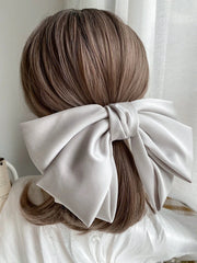 Maanvi Big Bow Hair Clips