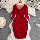 Five-quarter sleeve V-neck mid-length pleated mesh dress