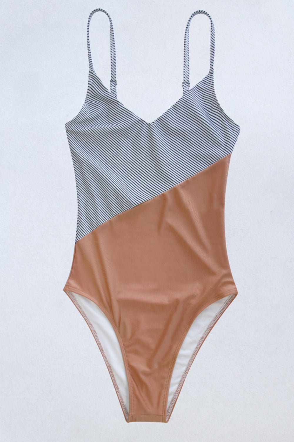 Backless Contrast One-Piece Swimwear