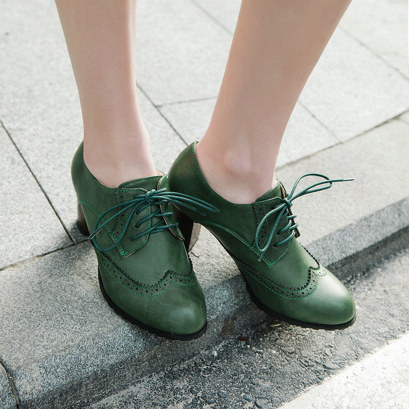 High-heeled lace-up brogues