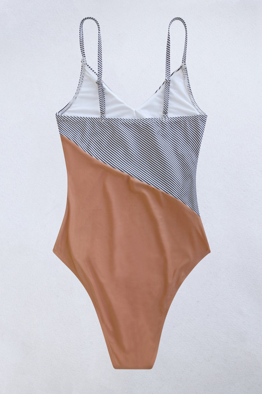 Backless Contrast One-Piece Swimwear