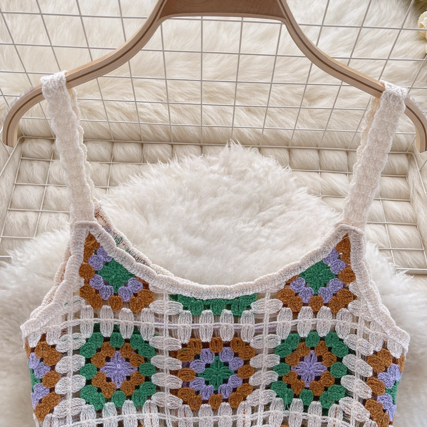 Knitted camisole women's summer hollow pattern design top
