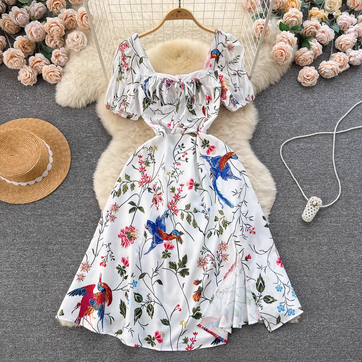 Square neck printed puff sleeve holiday dress