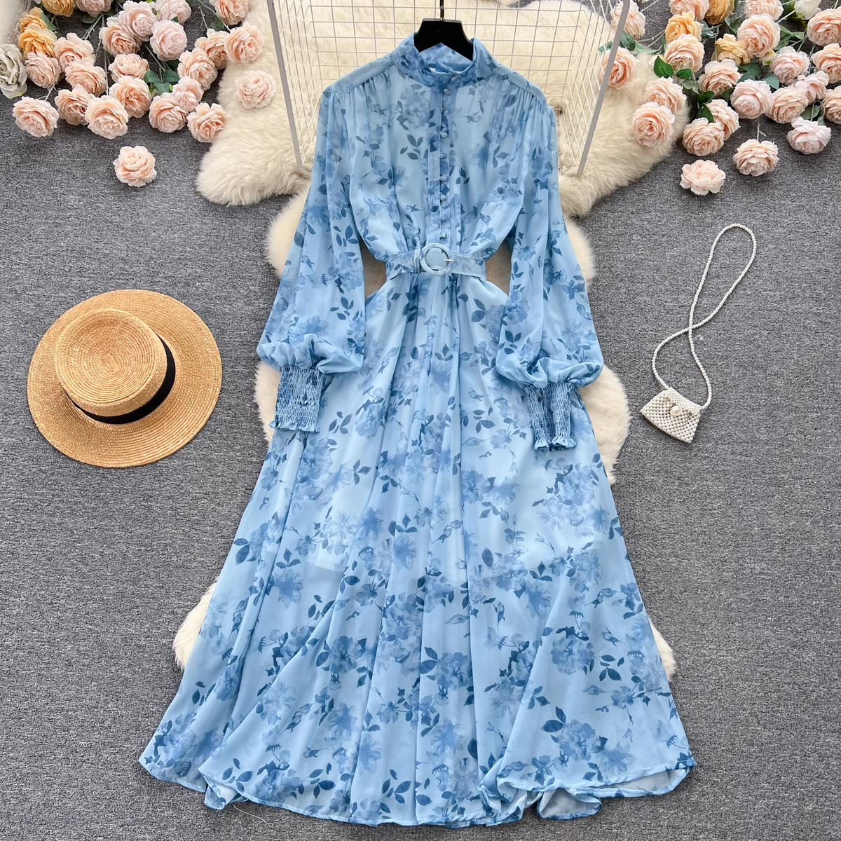 Floral dress with chiffon puffed sleeves