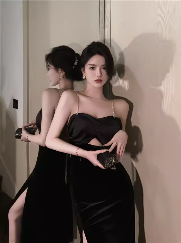 Sexy Black Backless Dress