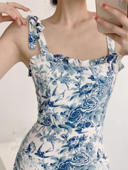 Blue and white porcelain floral square neck suspender dress