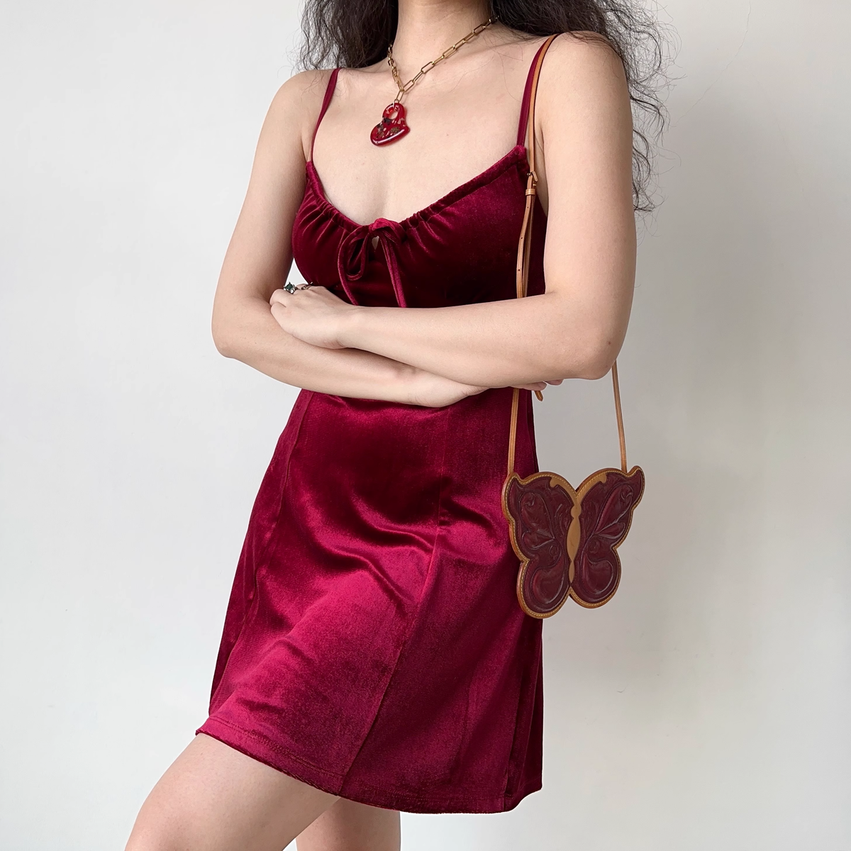 Women's retro burgundy velvet suspender dress