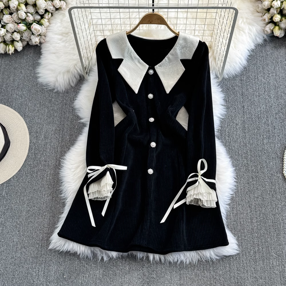 Contrast color doll collar a-line corduroy dress