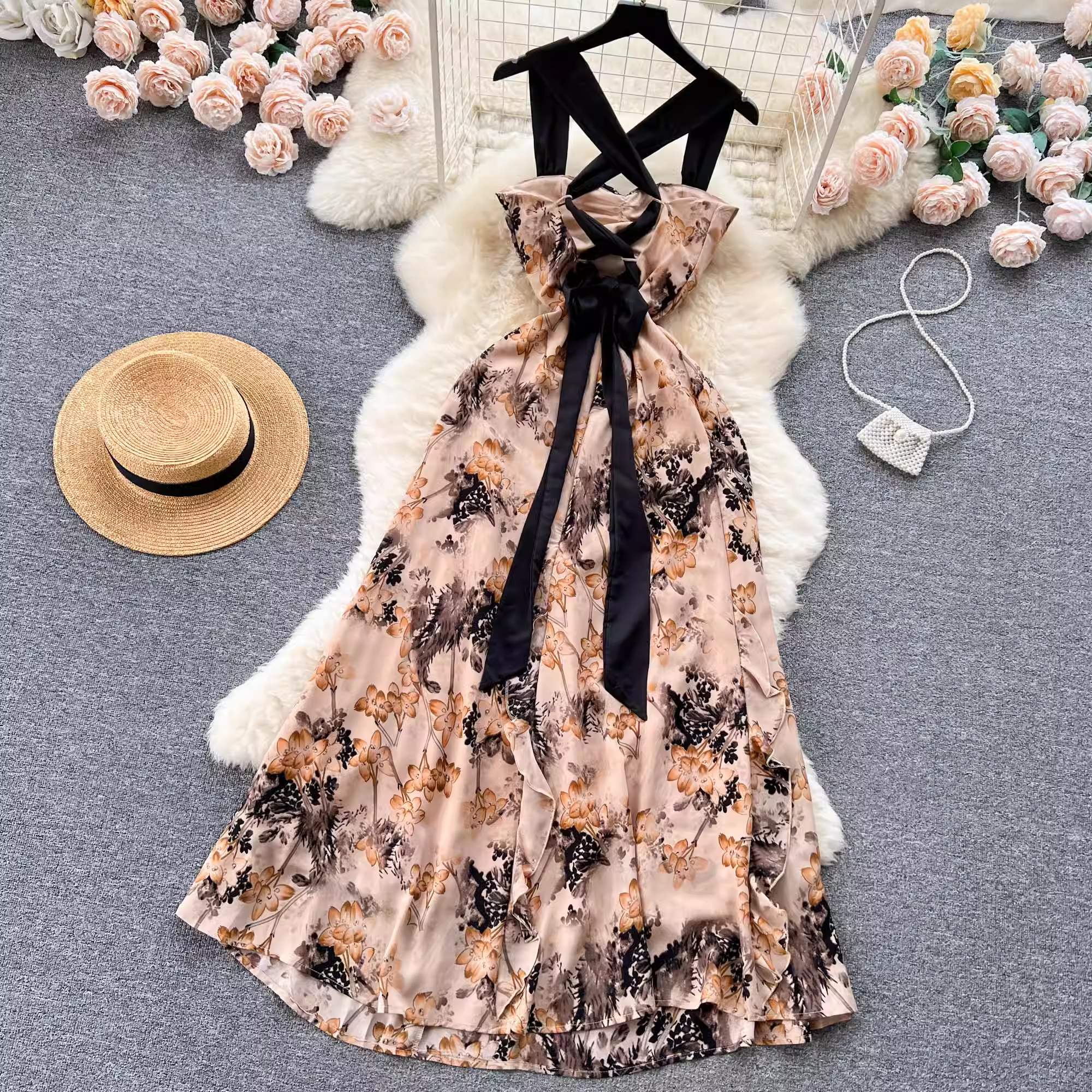 Romantic retro atmosphere floral dress,