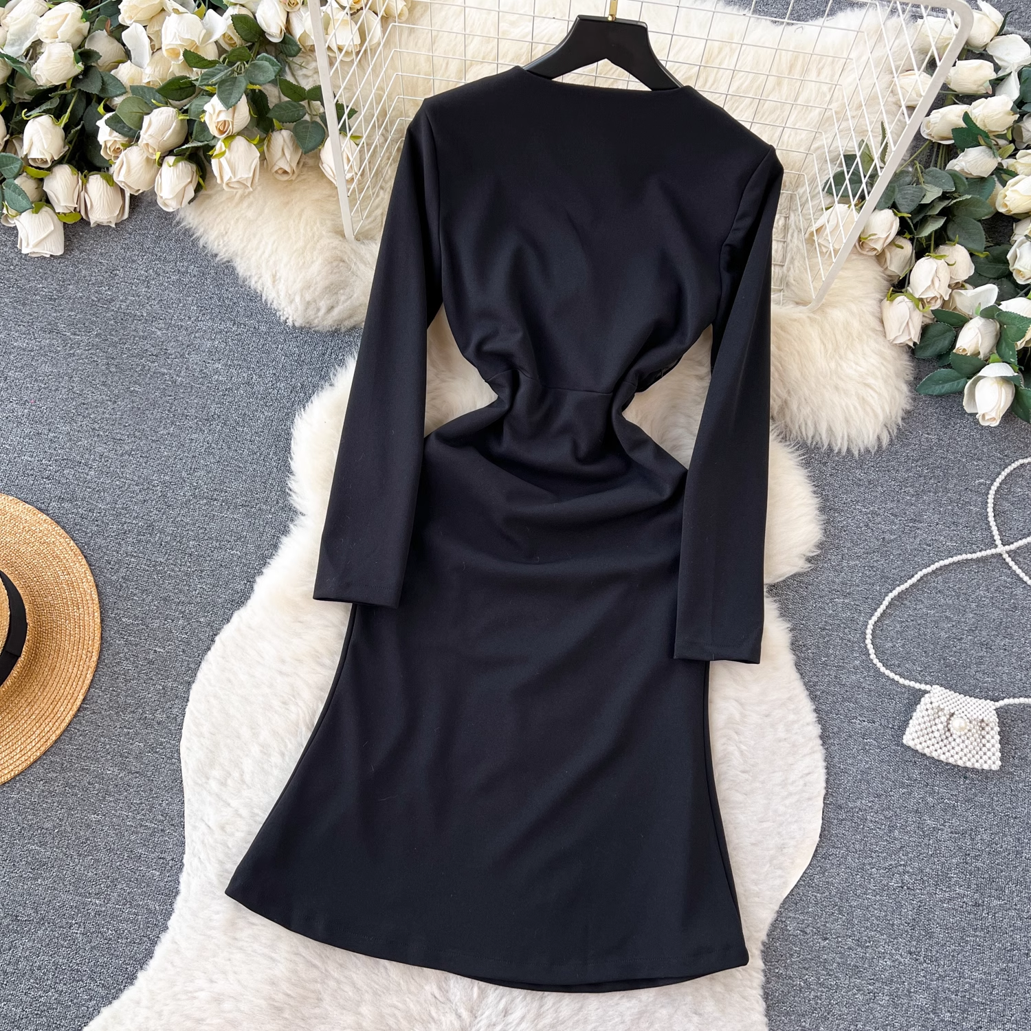 Long sleeve V-neck slit black dress