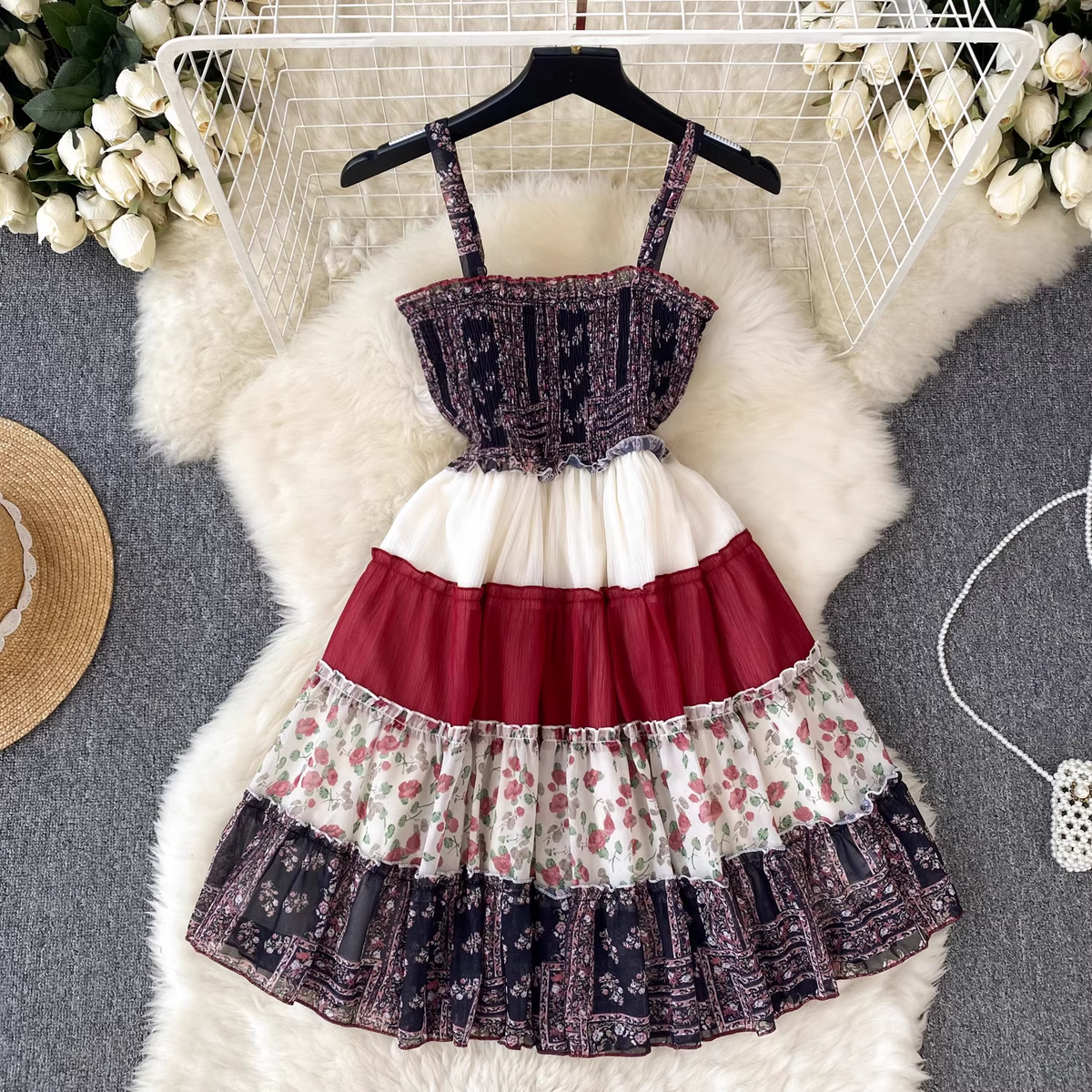 Retro Contrast Color Stitching Floral Sling Dress