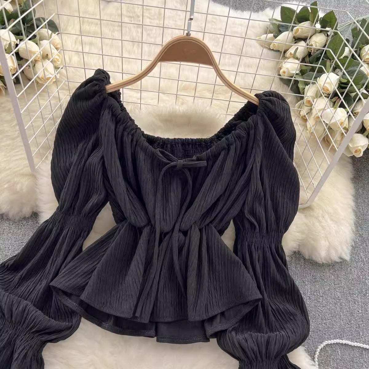 women's puff sleeve blouses,