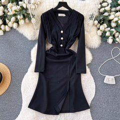 Long sleeve V-neck slit black dress