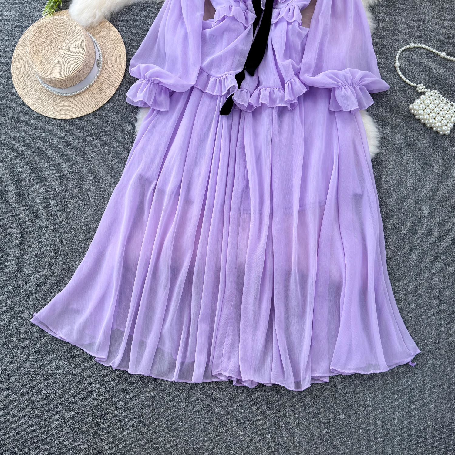 Vintage style long sleeve bow V-neck ruffled A-line chiffon dress