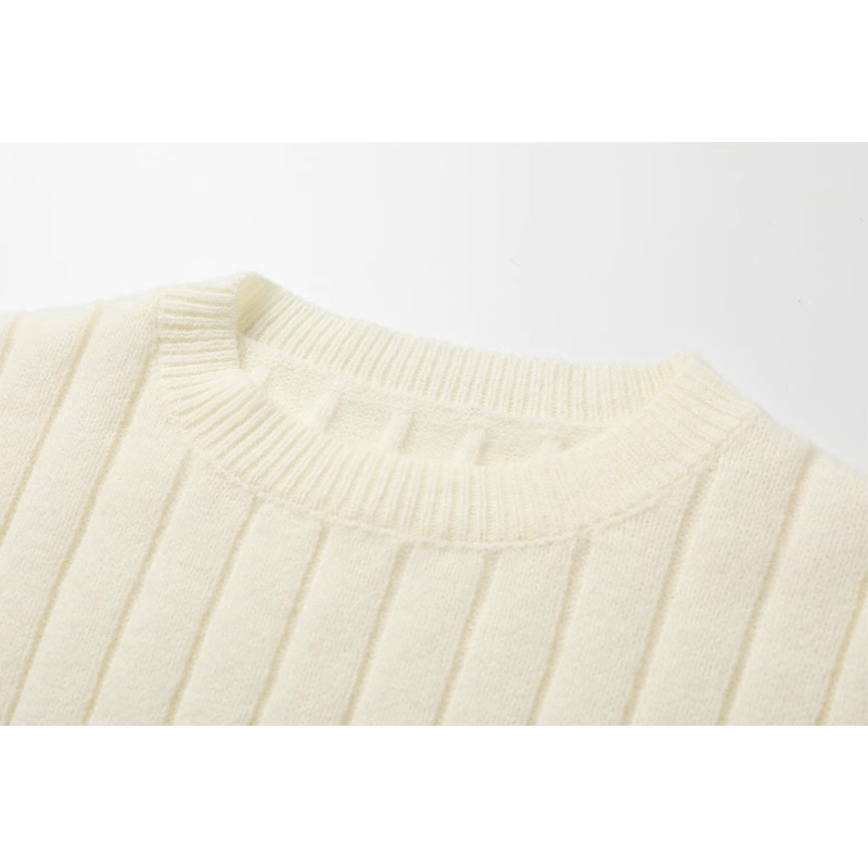 Long sleeve knitted