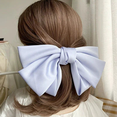 Maanvi Big Bow Hair Clips