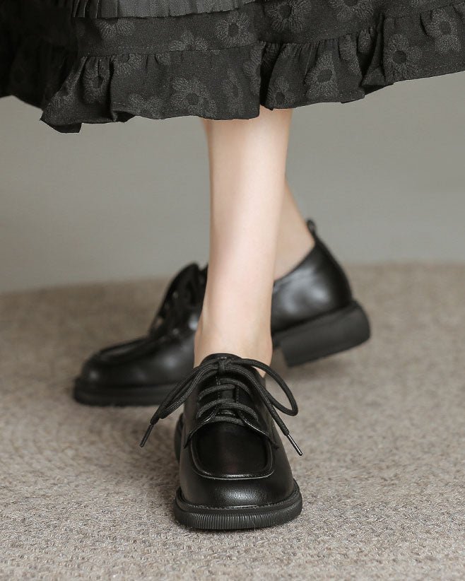 Lace-up vintage style round toe Mary Jane shoes