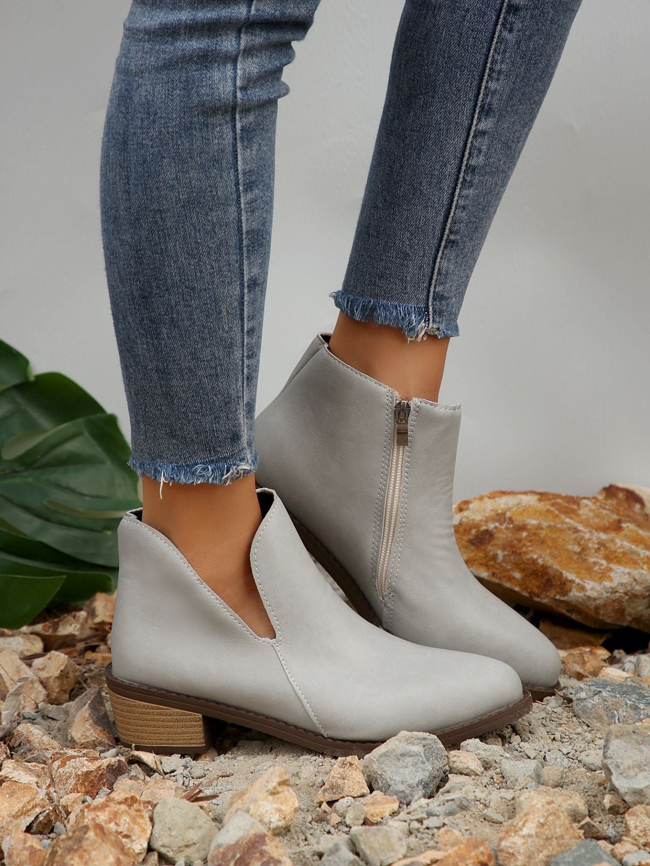 Asymmetric design zipper low thick heel chelsea boots