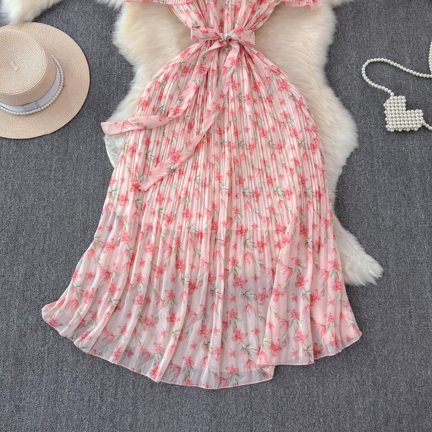 A-line pleated floral dress for beach vacation