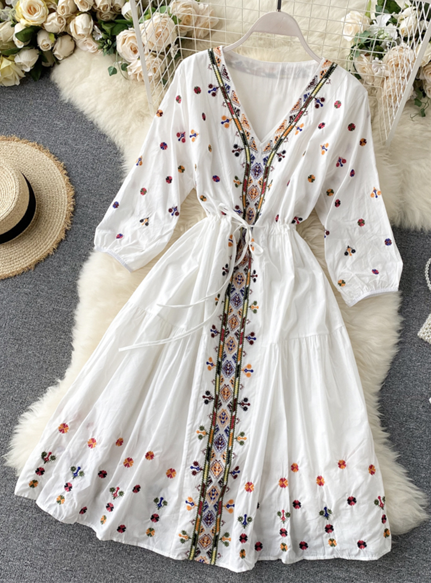 A Line V Neck Embroidery Long Sleeve Dress