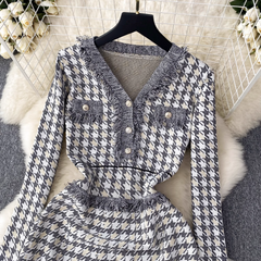 Women's high-end plaid knitted dress in autumn and winter