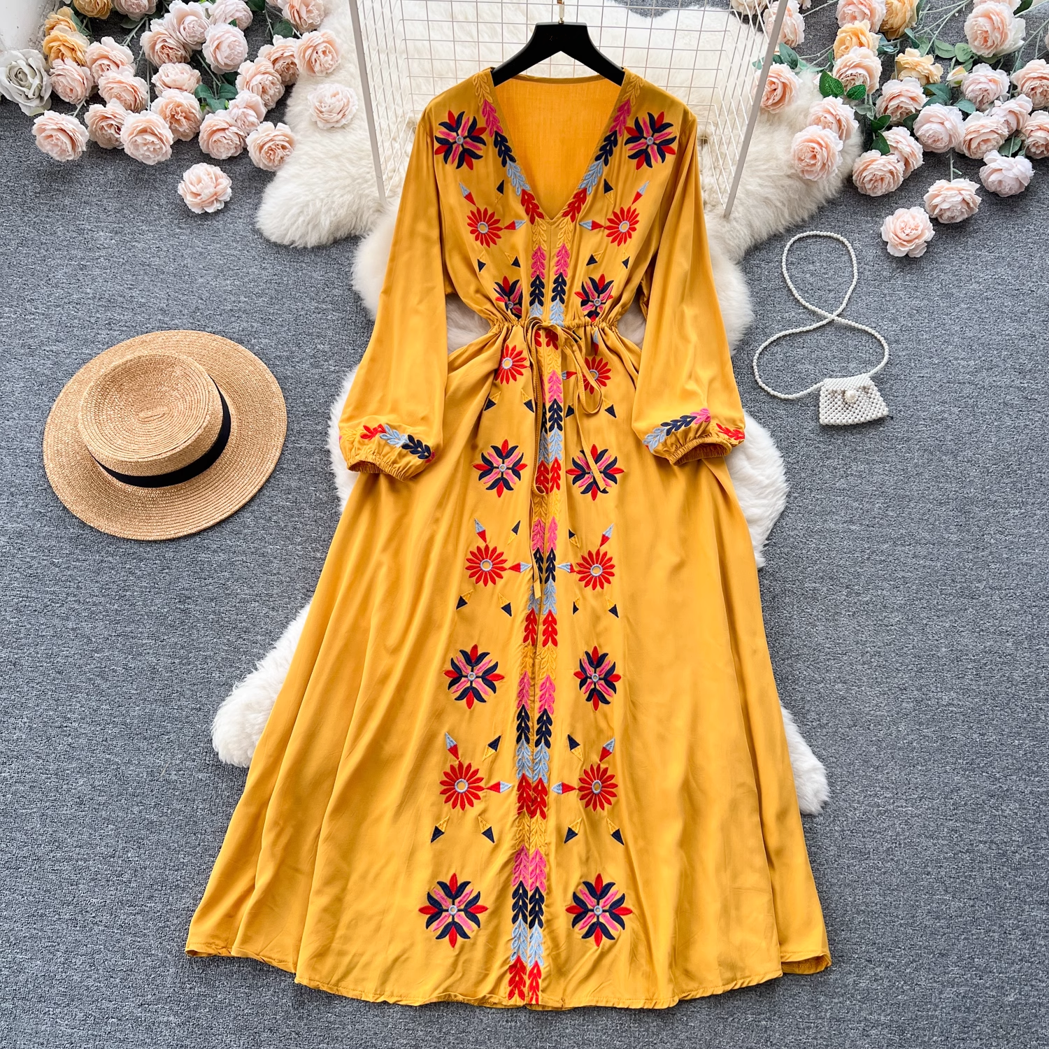 Embroidered V-neck drawstring waist dress for women retro ethnic style holiday dress