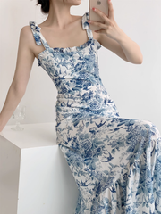 Blue and white porcelain floral square neck suspender dress