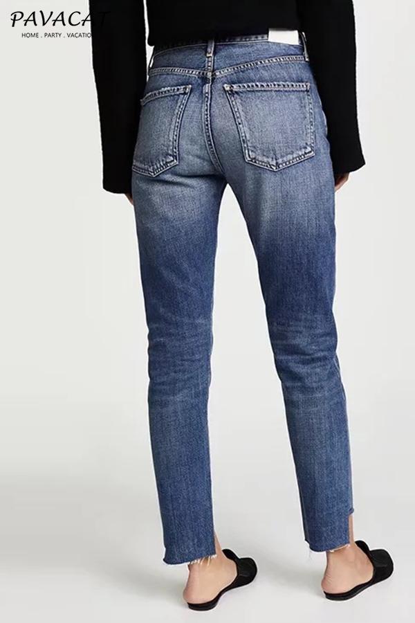 High-waisted Frayed Hem Jeans