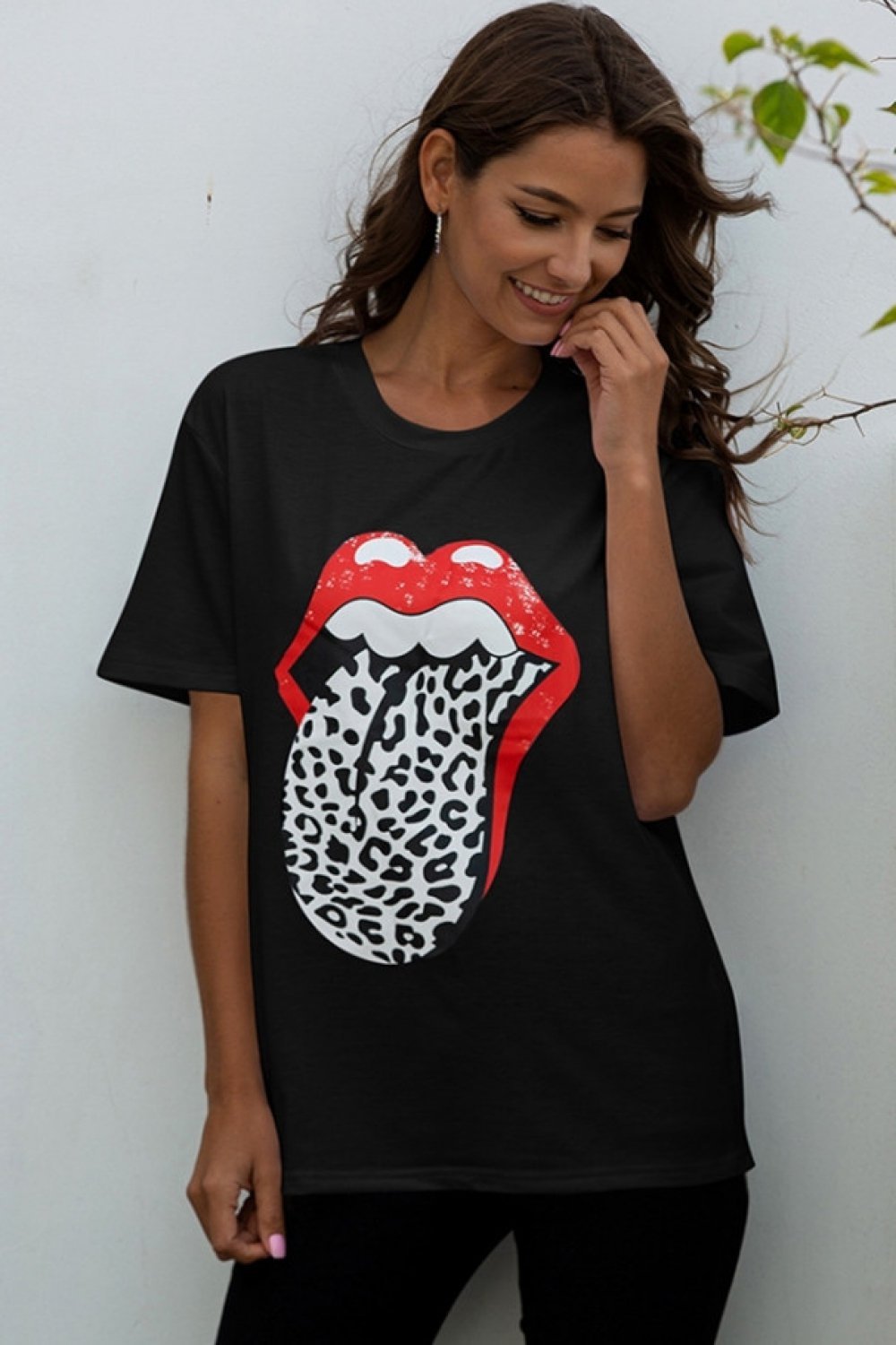 Large Tongue Leopard T-shirt