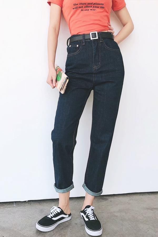 Leisure High-waisted Straight Jeans