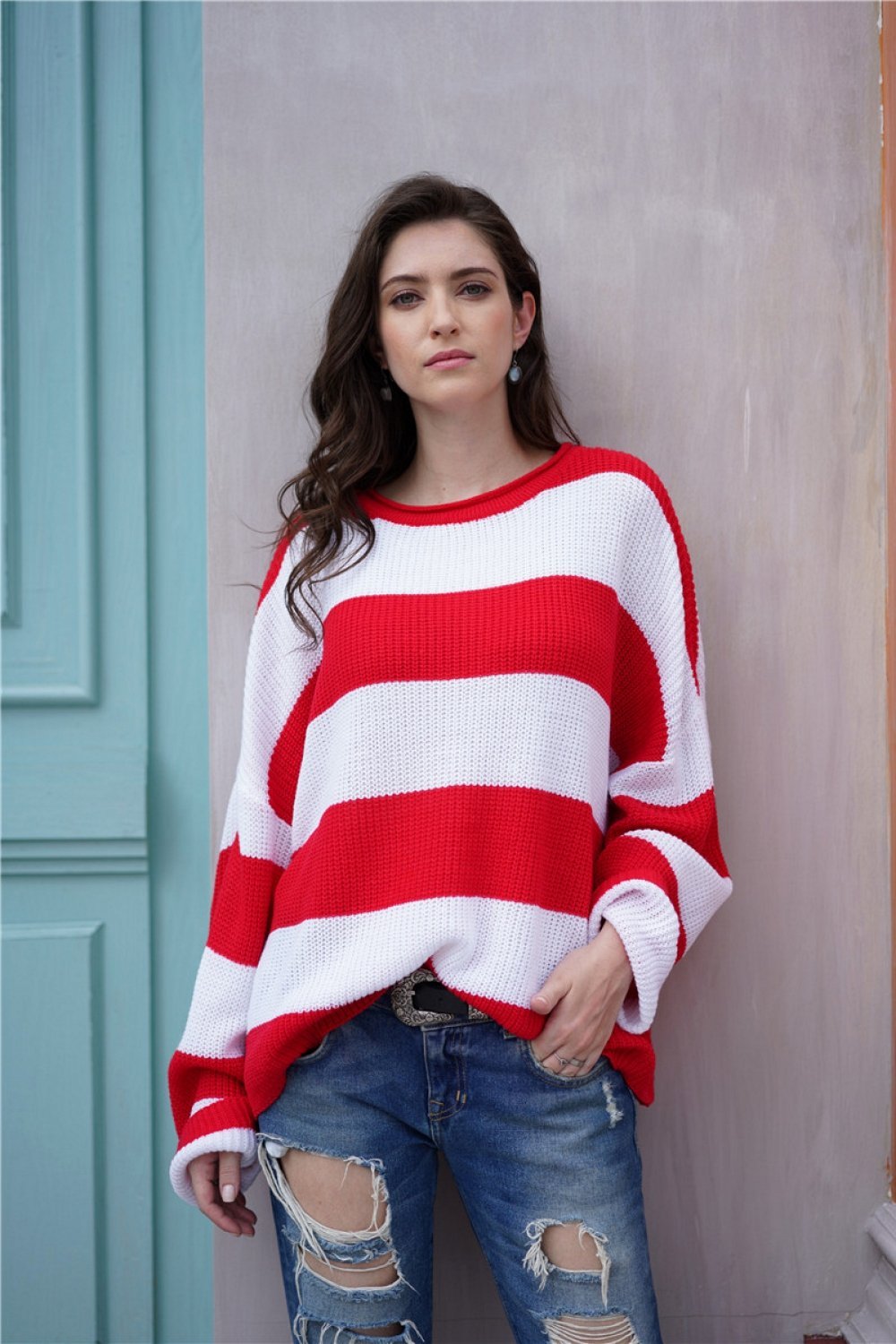 Leisutr Striped Round Neck Sweater